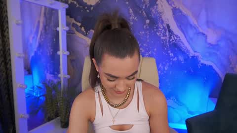 Erica online show from 06/04/26, 09:37