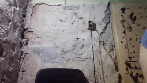 Snapshot of ericboy32 chatting on 09/28/25, 07:19 eric online show from 09/28/25, 07:19