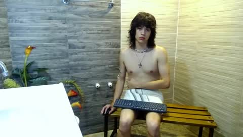 Snapshot of erick_ferrer chatting on 04/24/26, 11:18 erick_ferrer online show from 04/24/26, 11:18