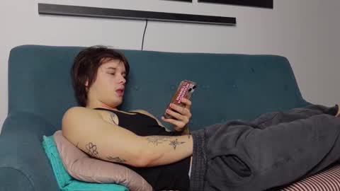 ERICK GRANT online show from 03/06/25, 05:00