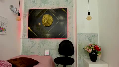   online show from 01/05/25, 06:46