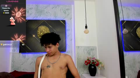   online show from 01/21/25, 10:08