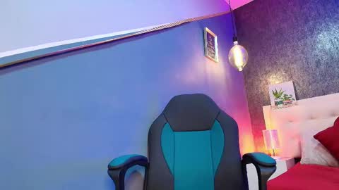   online show from 02/27/25, 03:36