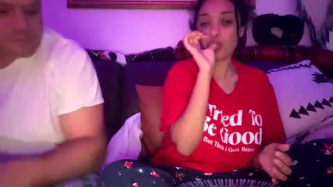 Lea  Erik online show from 12/25/24, 11:22