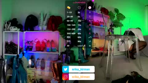 Snapshot of erika_kirman chatting on 10/07/25, 10:12 Erika      online show from 10/07/25, 10:12