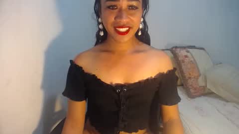 erika_madrigal online show from 01/21/25, 04:43