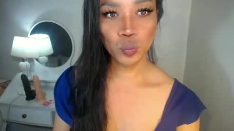 erika_madrigal online show from 09/09/25, 11:59