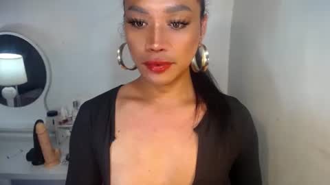 erika_madrigal online show from 09/24/25, 09:40