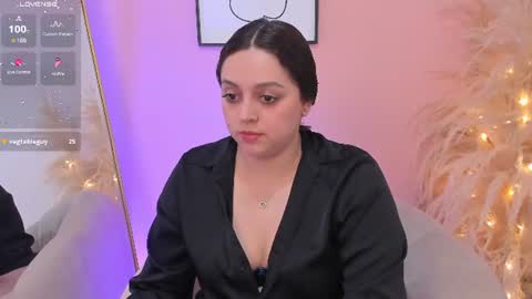 Snapshot of erika_mendez1 chatting on 06/24/26, 08:08 Erika Mendez online show from 06/24/26, 08:08