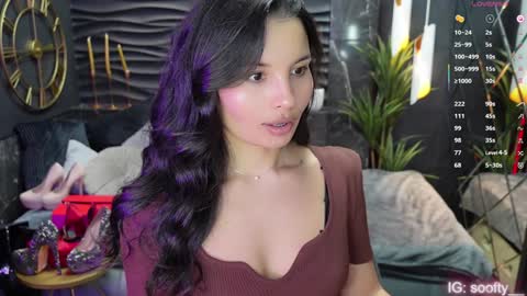 Erika online show from 02/04/25, 01:38