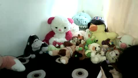 Erika online show from 03/07/25, 10:21