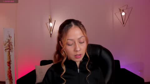 Erika Benz online show from 12/31/24, 12:04