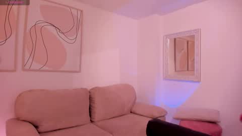 Erika Benz online show from 10/13/25, 01:11