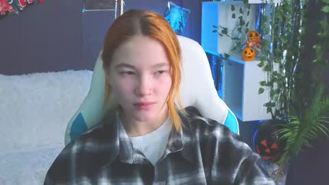 Snapshot of erikabrian chatting on 11/01/25, 02:35 erikabrian online show from 11/01/25, 02:35