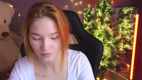 Snapshot of erikabrian chatting on 12/14/25, 09:36 erikabrian online show from 12/14/25, 09:36