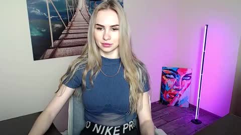 Erika online show from 05/29/26, 11:52