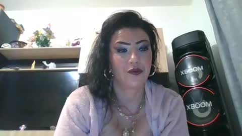 Snapshot of erikaguapa1989 chatting on 06/19/26, 01:43 erikaguapa1989 online show from 06/19/26, 01:43