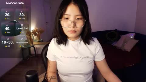 Erika online show from 09/11/25, 02:11
