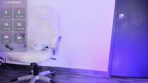 Eri  online show from 09/20/25, 11:06