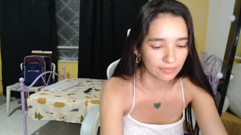 erina_1 online show from 09/14/25, 03:38