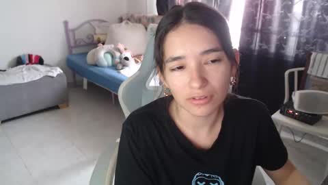 erina_1 online show from 03/02/26, 04:47
