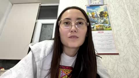 Snapshot of erinnthurmond chatting on 06/06/26, 09:41 Luna online show from 06/06/26, 09:41