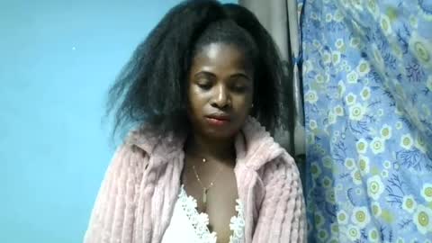 Snapshot of erisca19 chatting on 06/13/26, 04:54 Erisca19 online show from 06/13/26, 04:54