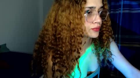 Snapshot of erixed chatting on 10/26/25, 05:02 Gabs online show from 10/26/25, 05:02