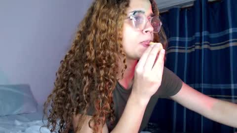 Snapshot of erixed chatting on 10/31/25, 01:39 Gabs online show from 10/31/25, 01:39