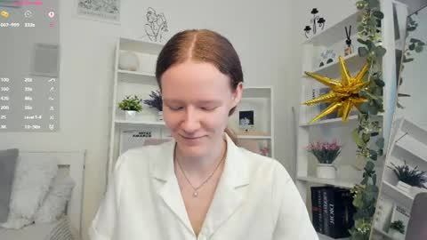 Sofia online show from 06/15/26, 08:49
