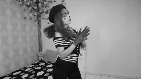 Erline online show from 09/20/25, 08:54