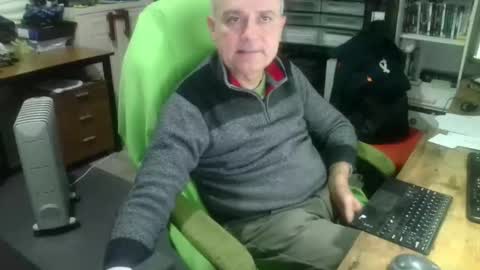 ernello online show from 10/23/25, 05:33