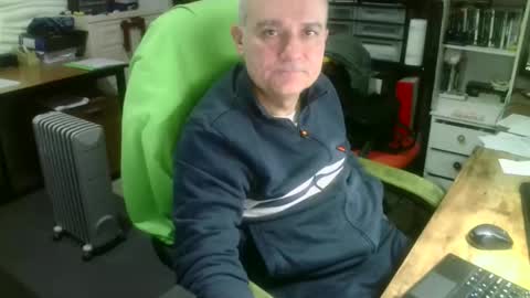 ernello online show from 12/05/25, 05:49