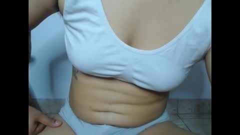 Snapshot of eros_69_smith chatting on 11/09/25, 05:00 Eros Smith online show from 11/09/25, 05:00