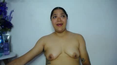 Snapshot of eros_69_smith chatting on 12/18/25, 04:35 Eros Smith online show from 12/18/25, 04:35