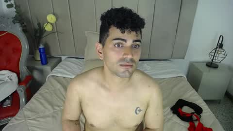 Eros Kai online show from 10/11/25, 04:12