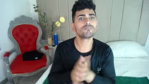 Eros Kai online show from 10/21/25, 03:40