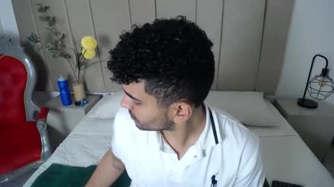 Eros Kai online show from 10/26/25, 03:34