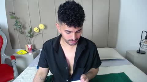 Eros Kai online show from 10/29/25, 04:26