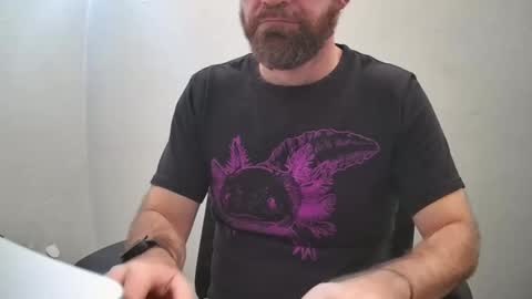 Snapshot of eroskatt chatting on 01/06/25, 11:52 Eroskatt online show from 01/06/25, 11:52