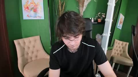 Snapshot of erospulse chatting on 12/02/25, 01:50 Hanzo online show from 12/02/25, 01:50