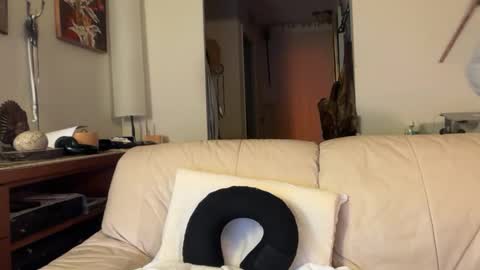 Snapshot of erostalk chatting on 10/22/25, 02:34 eros online show from 10/22/25, 02:34