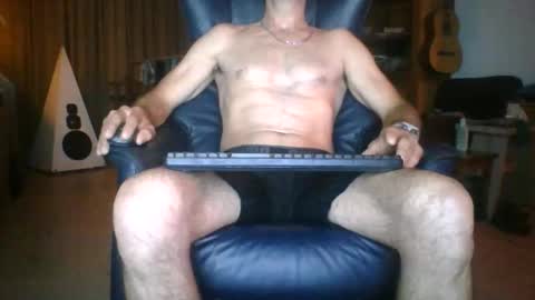 Snapshot of erostja557 chatting on 06/06/26, 09:08 erostja557 online show from 06/06/26, 09:08
