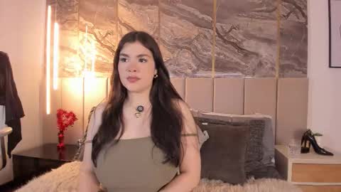 Snapshot of erotic_boobs chatting on 10/15/25, 07:14 Karen online show from 10/15/25, 07:14