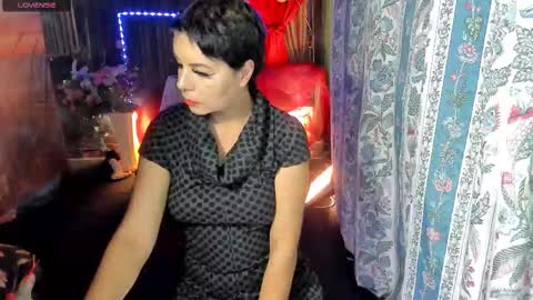 Eve online show from 09/25/25, 07:28