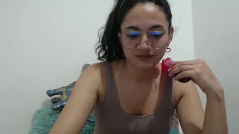 Snapshot of erotic_fusion_ chatting on 01/27/25, 01:37 erotic_fusion_ online show from 01/27/25, 01:37