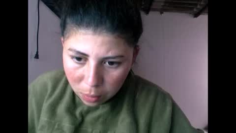 Snapshot of erotic_katia chatting on 05/16/26, 12:37 Sara online show from 05/16/26, 12:37
