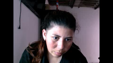 Snapshot of erotic_katia chatting on 05/17/26, 08:16 Sara online show from 05/17/26, 08:16