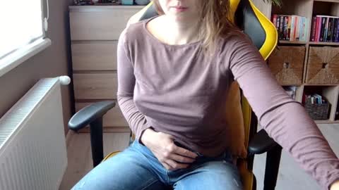 Snapshot of erotic_vibe chatting on 12/26/24, 10:16 Melissa online show from 12/26/24, 10:16