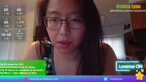 Lynn   online show from 12/30/24, 05:44